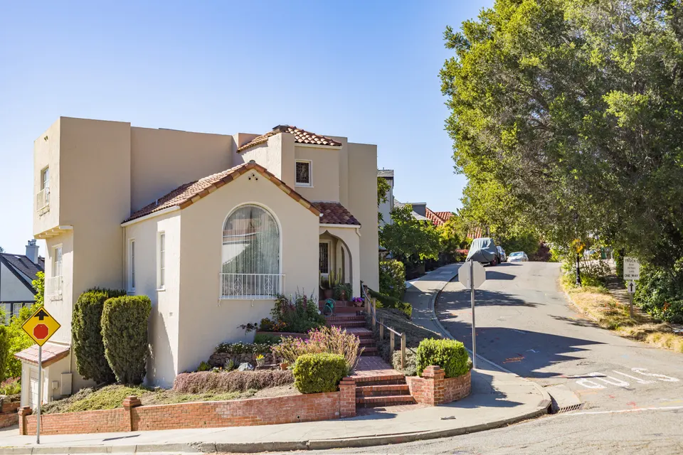 mold removal North Bay Village